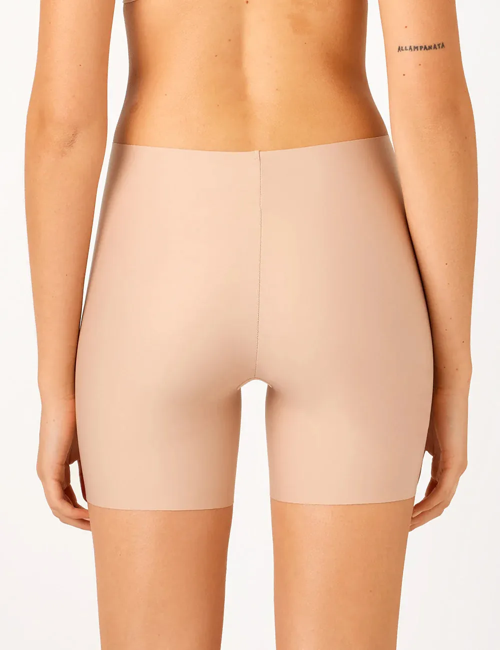 Laser Shape Waisted Mid Thigh Short (Praline)