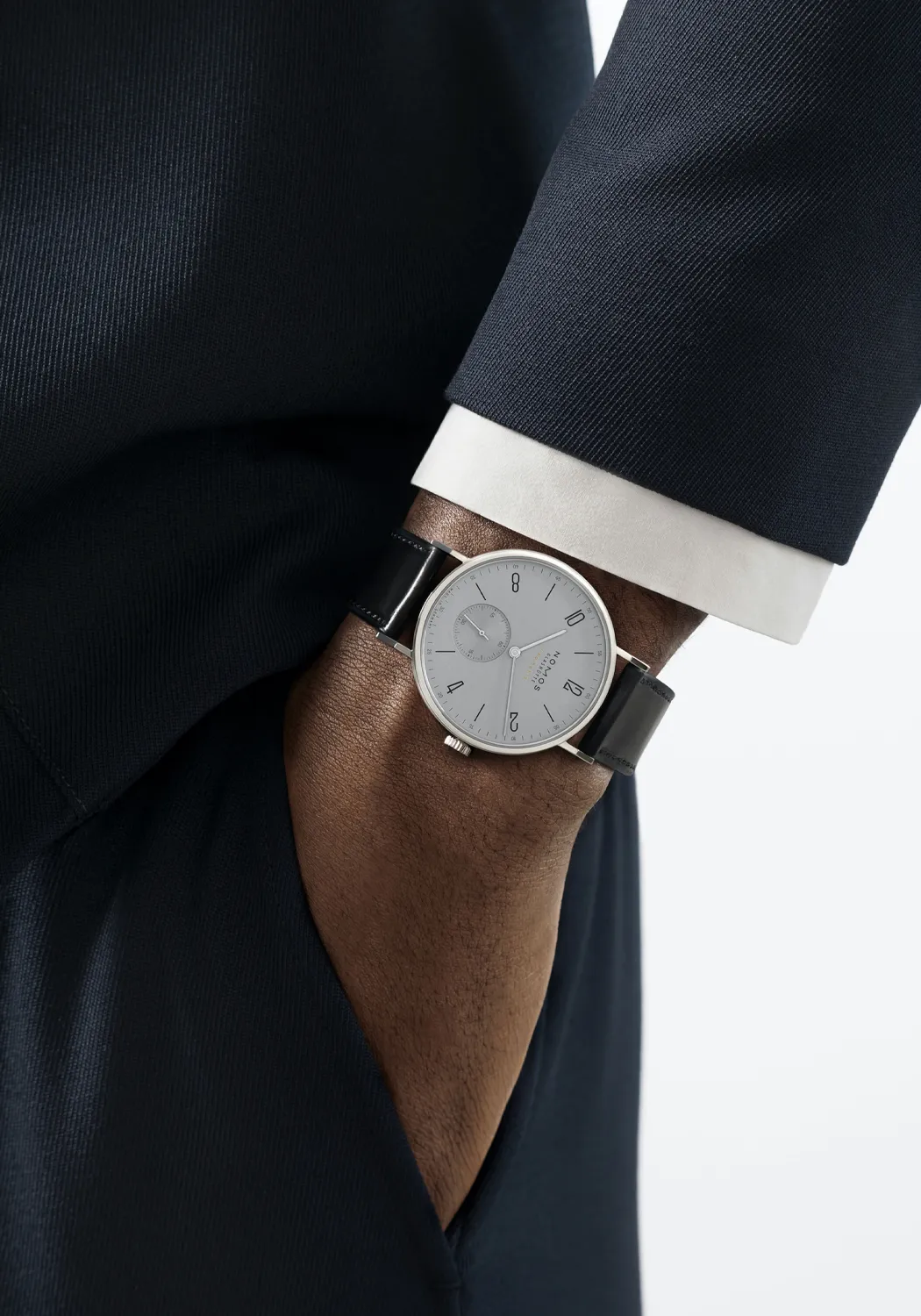 NOMOS Tangente Neomatik Platinum Grey 39mm | Ref. 144