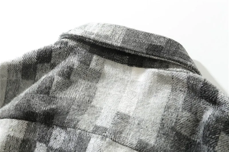 PLAID OVERSHIRT IN GREYSCALE FLANNEL - GREY