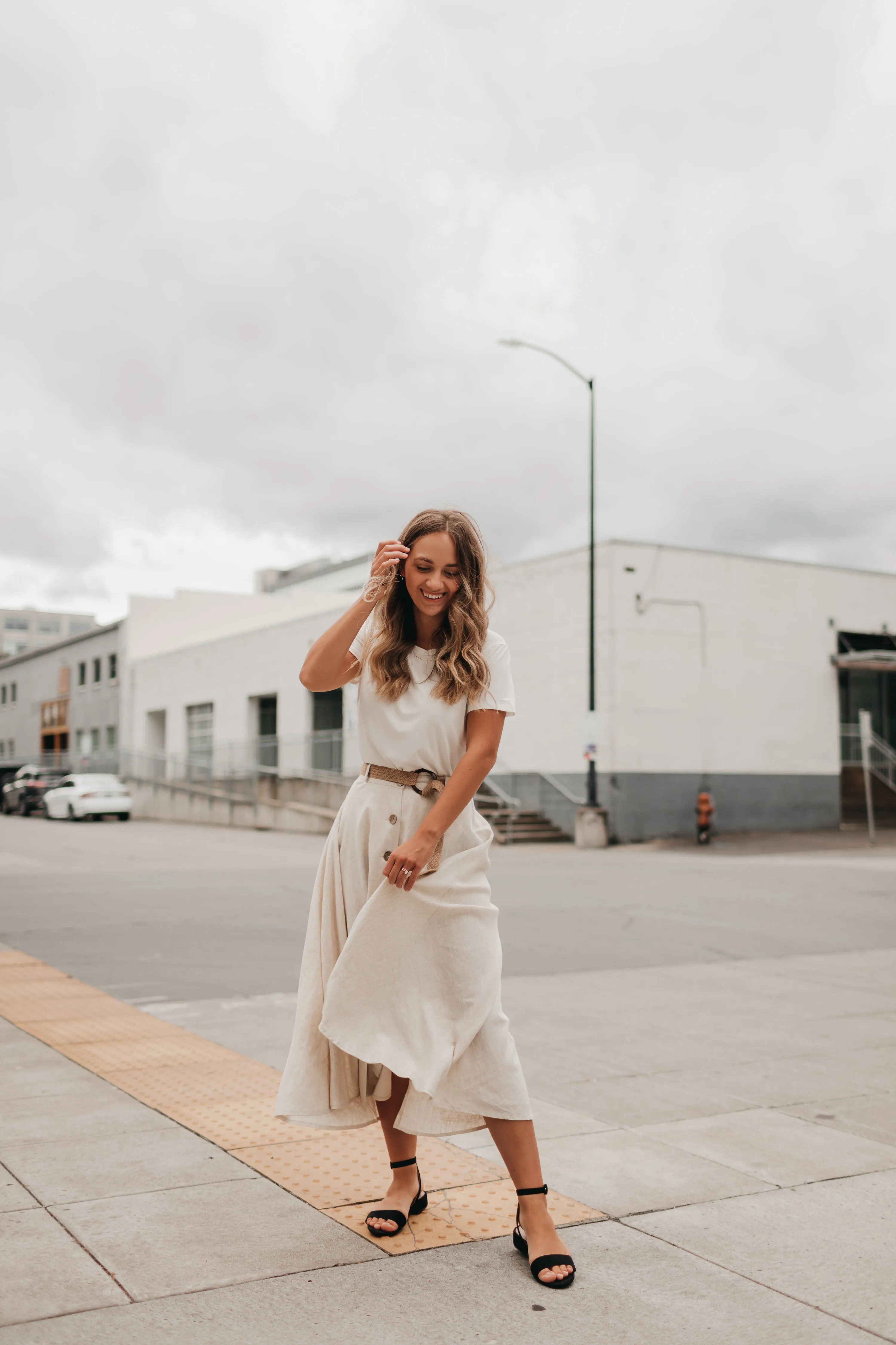 Scarlett Midi Skirt in Oatmeal