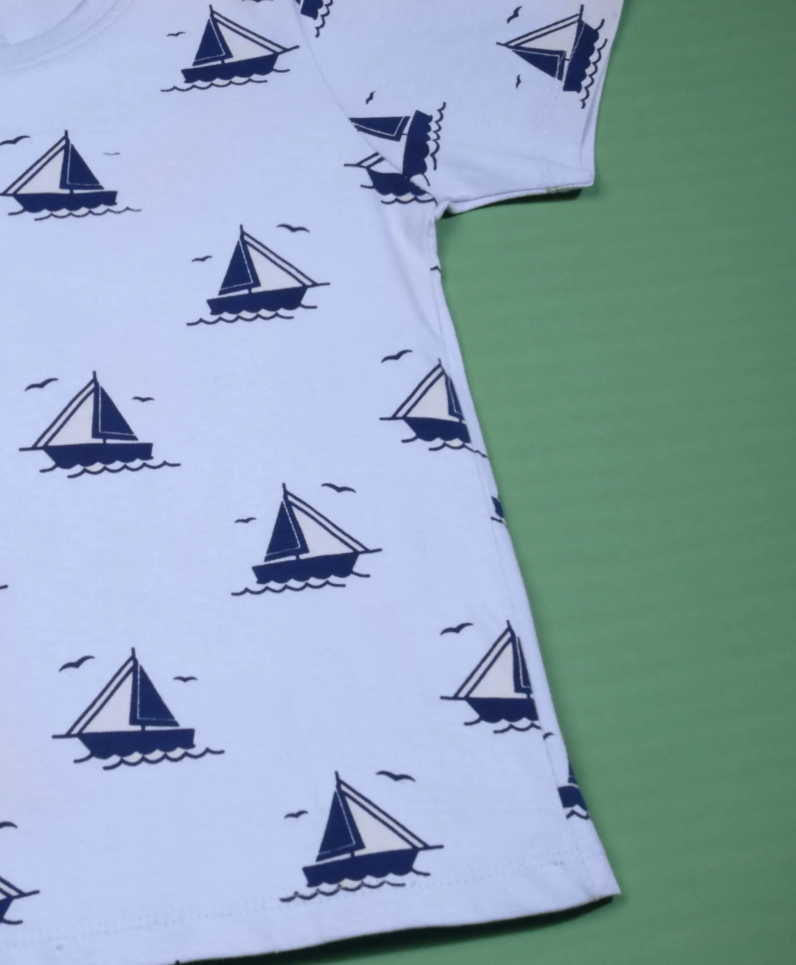 Ship Pattern Half Sleeves T-Shirt & Shorts Set